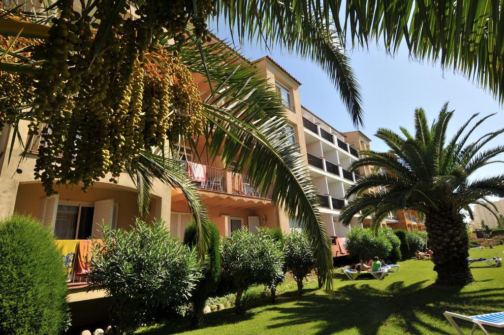 Bertur Gran Reserva Comte Empuries Empuriabrava Buitenkant foto