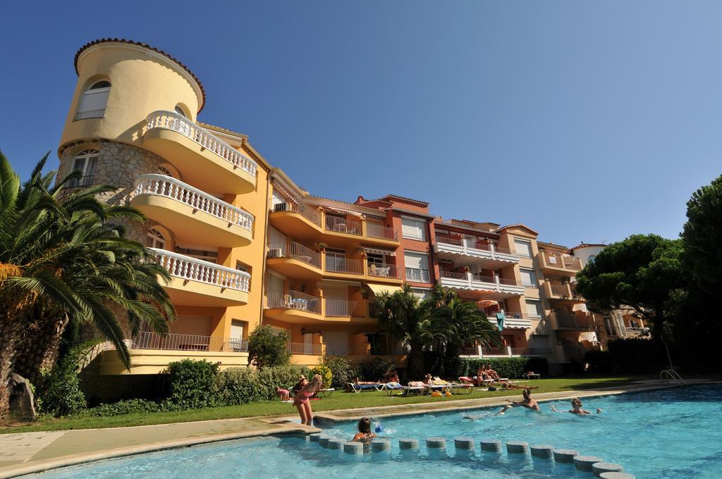 Bertur Gran Reserva Comte Empuries Empuriabrava Buitenkant foto