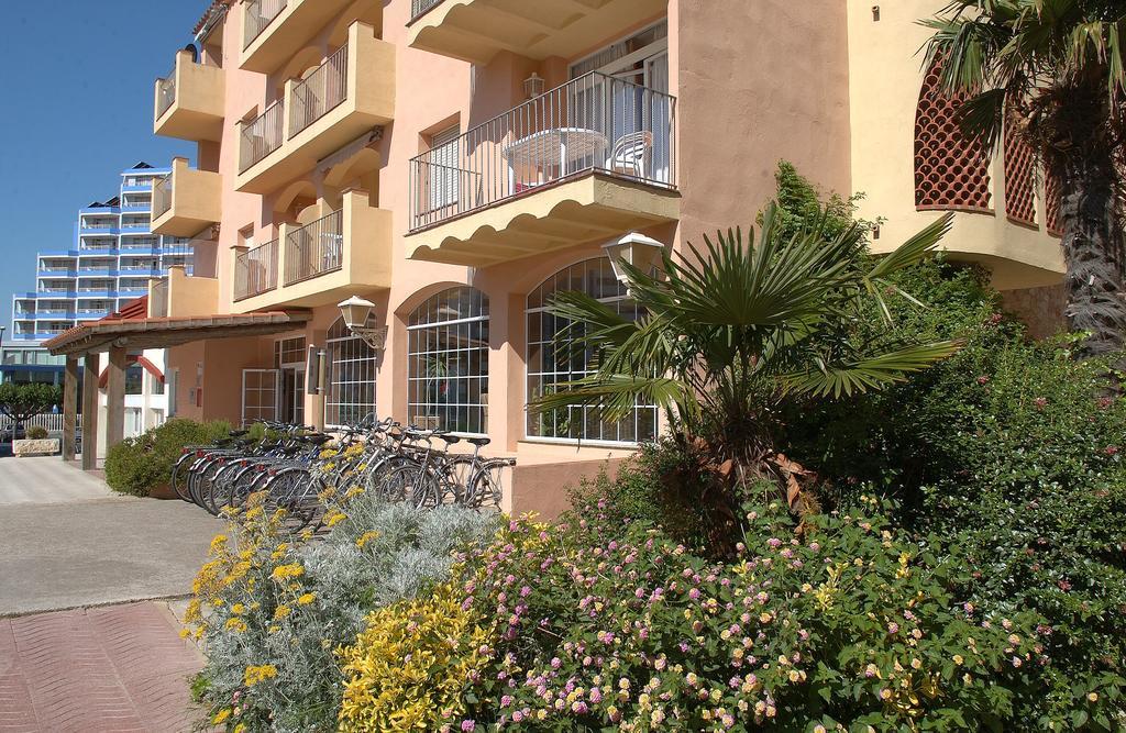 Bertur Gran Reserva Comte Empuries Empuriabrava Buitenkant foto