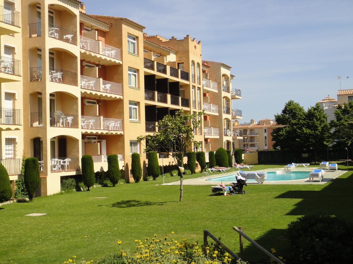 Bertur Gran Reserva Comte Empuries Empuriabrava Buitenkant foto