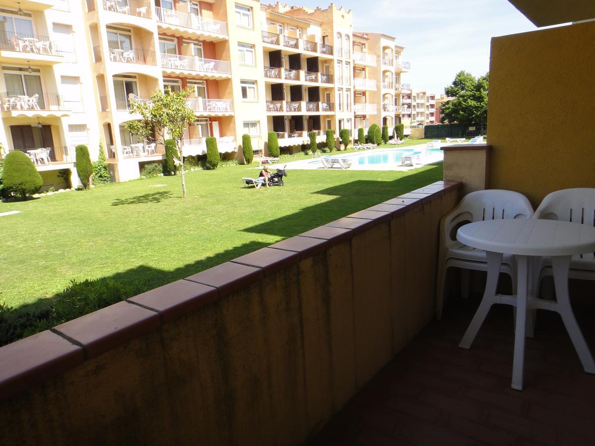 Bertur Gran Reserva Comte Empuries Empuriabrava Buitenkant foto